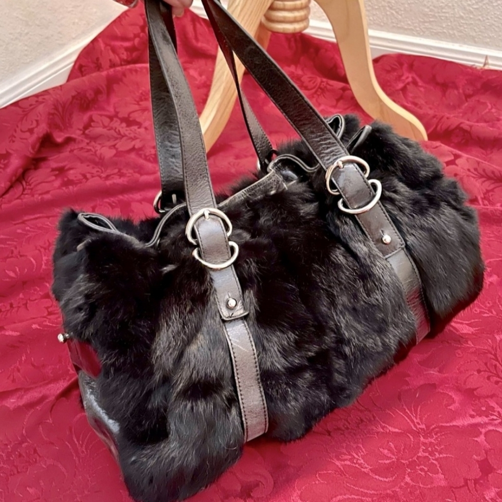 Black rabbit fur purse